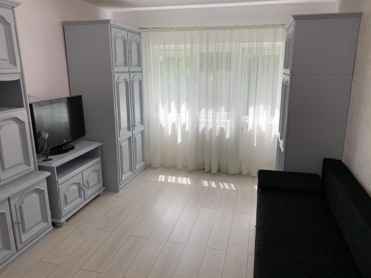 Apartament Regim Hotelier Oradea Εξωτερικό φωτογραφία